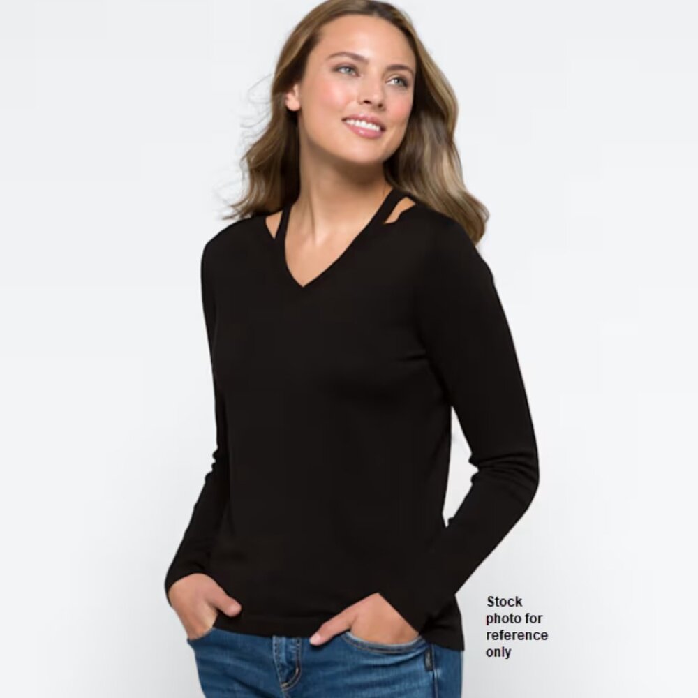 LETY & ME  Octavia Cutout Pullover